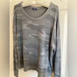 Lightweight  Camouflage Sweatshirt